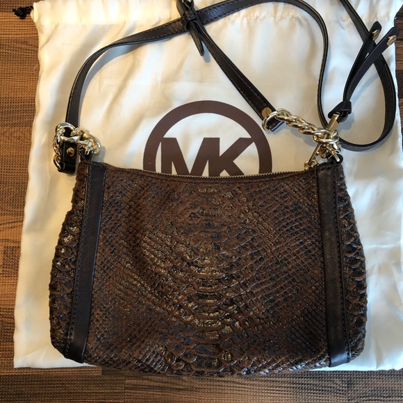 MICHAEL KORS EMBOSSED LEATHER SHOULDER BAG - Picture 8 of 8